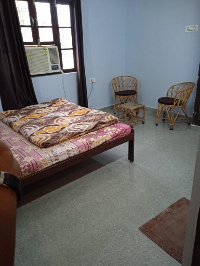 Triple1 Hostel & Homestay Рішикеш Екстер'єр фото