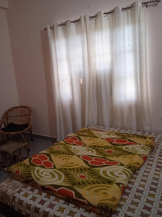 Triple1 Hostel & Homestay Рішикеш Екстер'єр фото