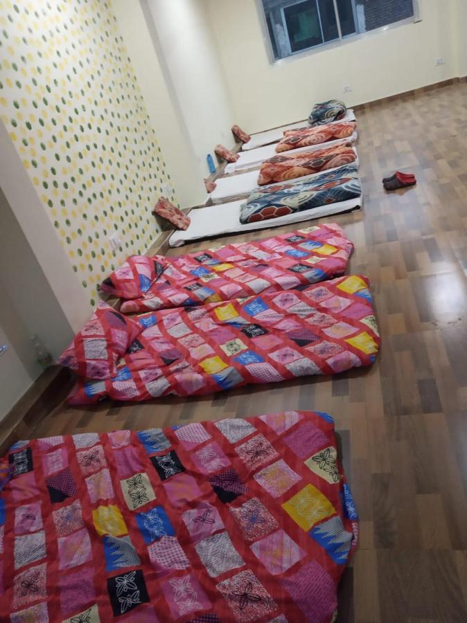 Triple1 Hostel & Homestay Рішикеш Екстер'єр фото